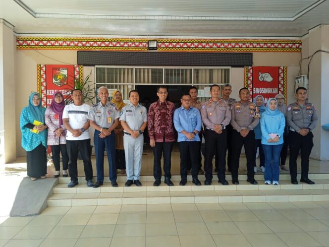 
 Masyarakat Diminta Segera Bayar Pajak R2 dan R4 /// Bapenda Dan Tim Bakal Adakan Razia Besar