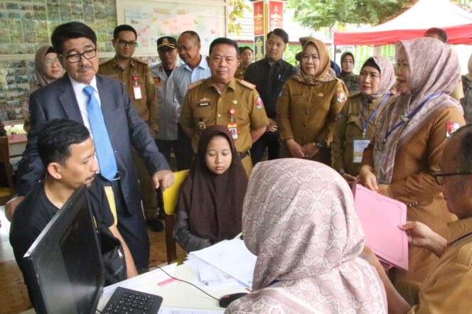 
 Pastikan PPDB Berjalan Lancar, Hamartoni Turun Langsung