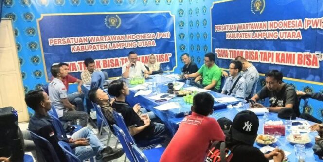 
 Rapat Evaluasi, PWI Ingatkan Strukturnya Dalam Pondasi Membuat Berita