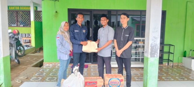 
 PWI Lampura Berbagi, Peringati Hari Santri dan Sumpah Pemuda