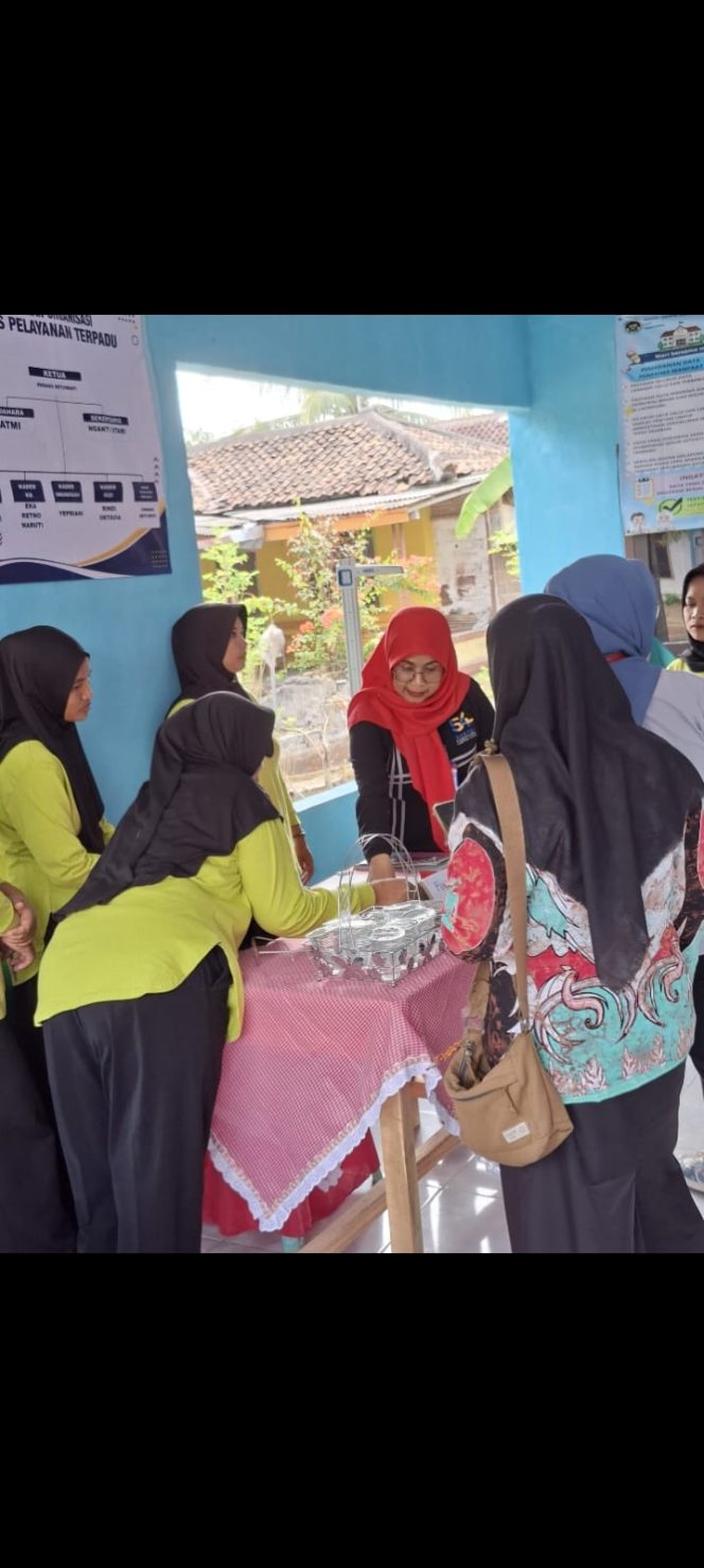 
 Siap Dukung Desa Tapis, Eva Karmila Tinjau Aspek Kesehatan Masyarakat